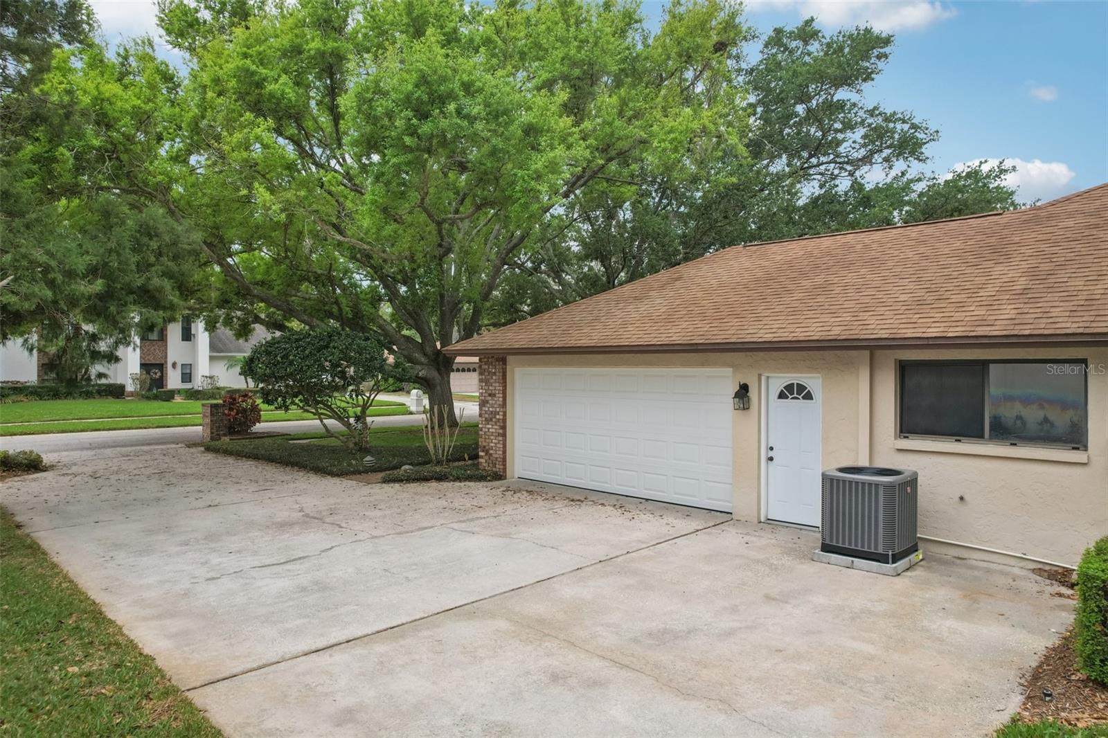 17913 CLEAR LAKE DR, LUTZ, FL, 33548