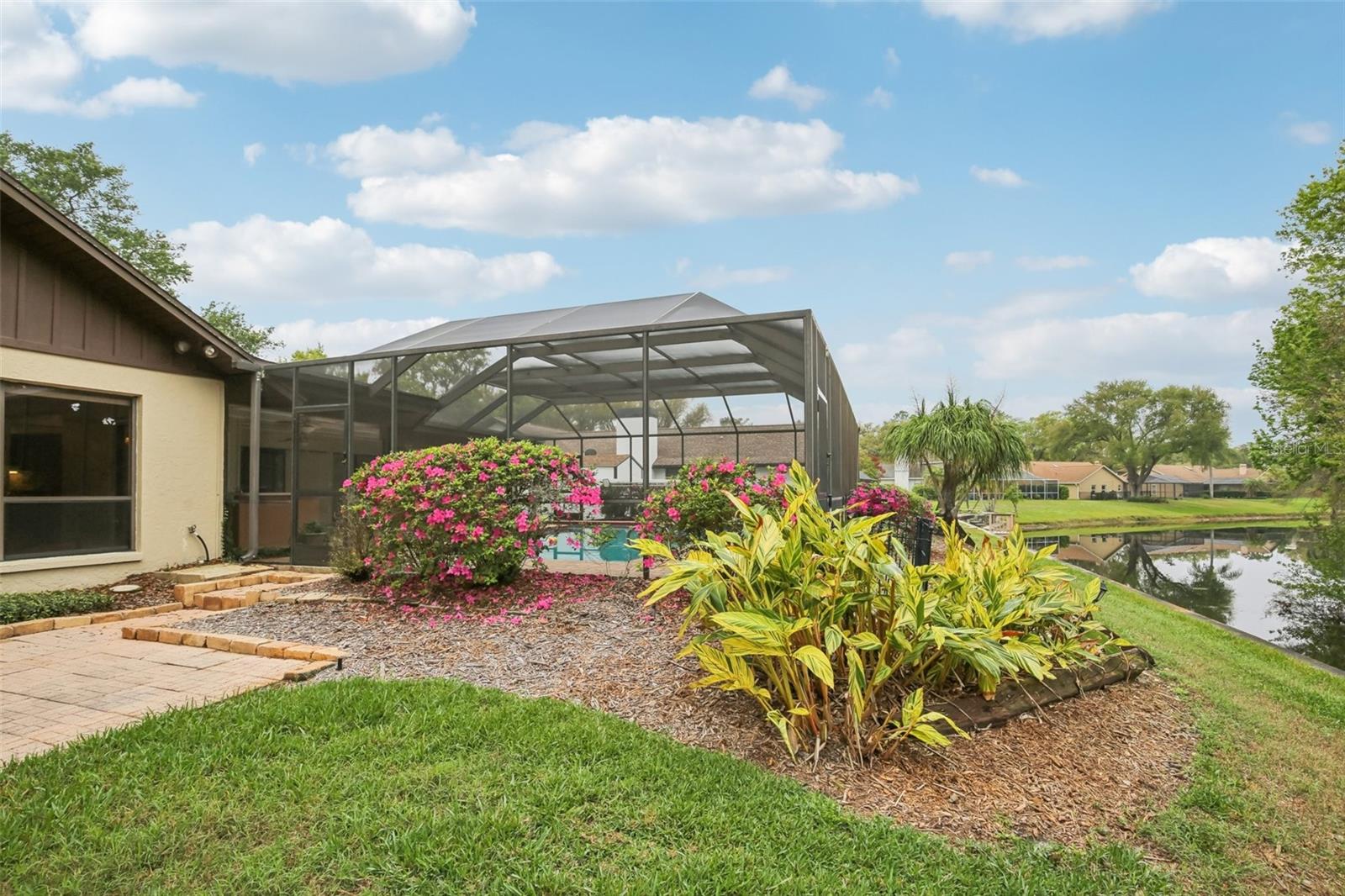 17913 CLEAR LAKE DR, LUTZ, FL, 33548