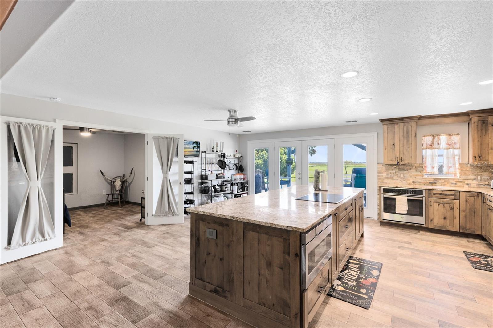 2541 RIDGEWAY DR, KISSIMMEE, FL, 34746