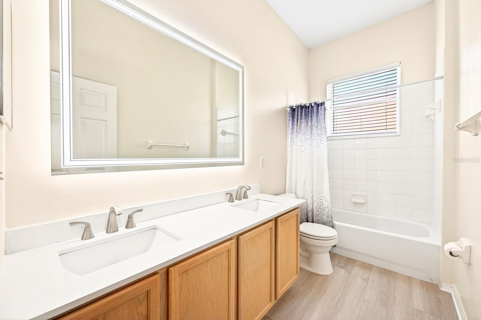 129 BALLYSHANNON DR, DAVENPORT, FL, 33897