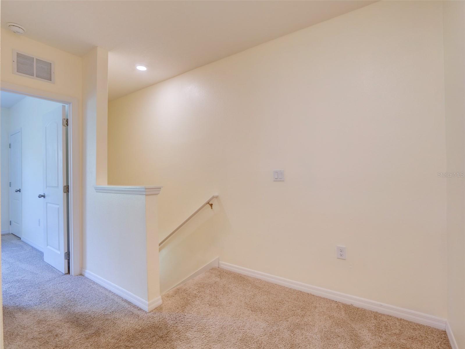 1289 YELLOW FINCH DR, DAVENPORT, FL, 33837