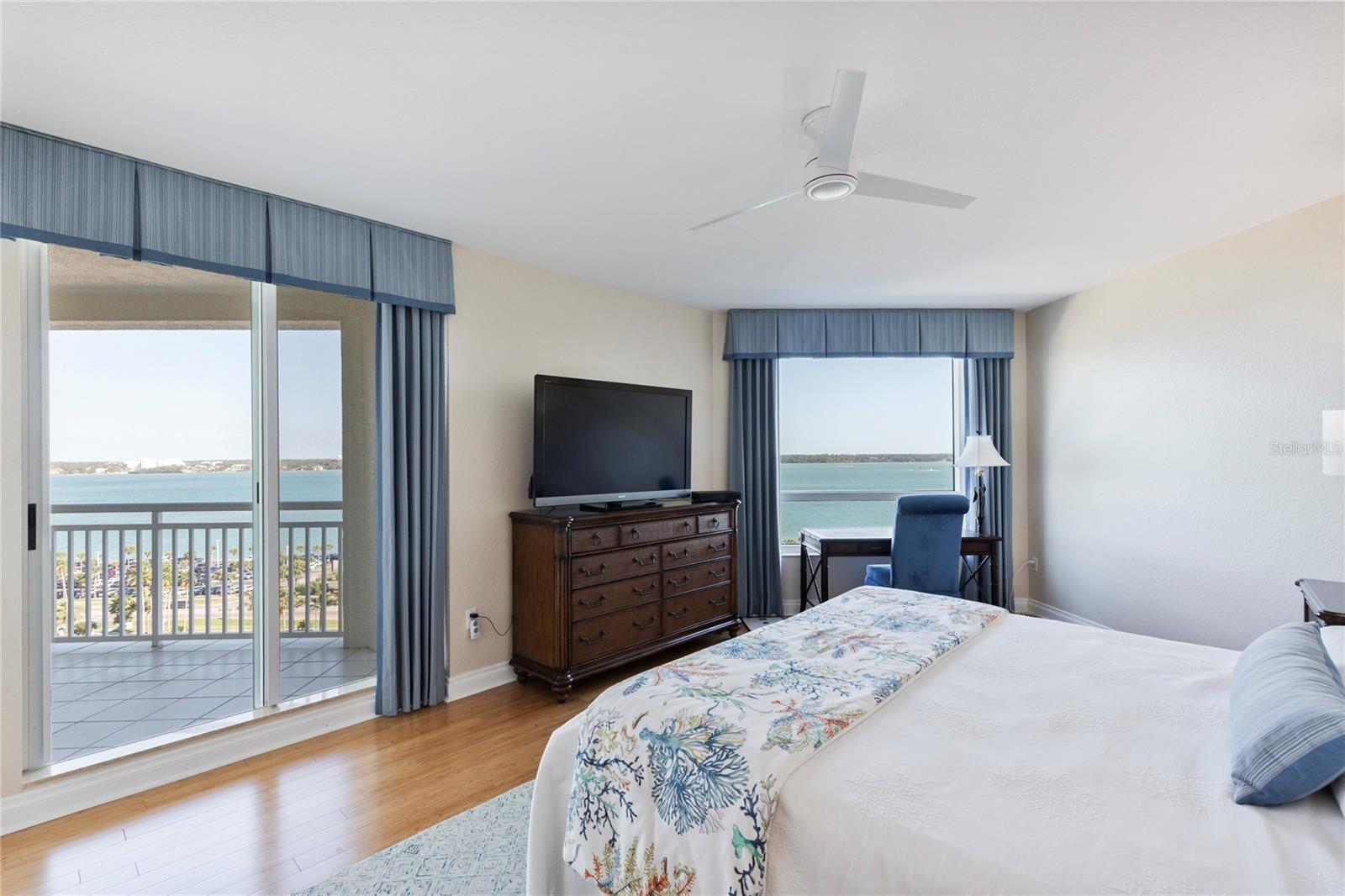 1180 GULF BLVD #1105, CLEARWATER, FL, 33767