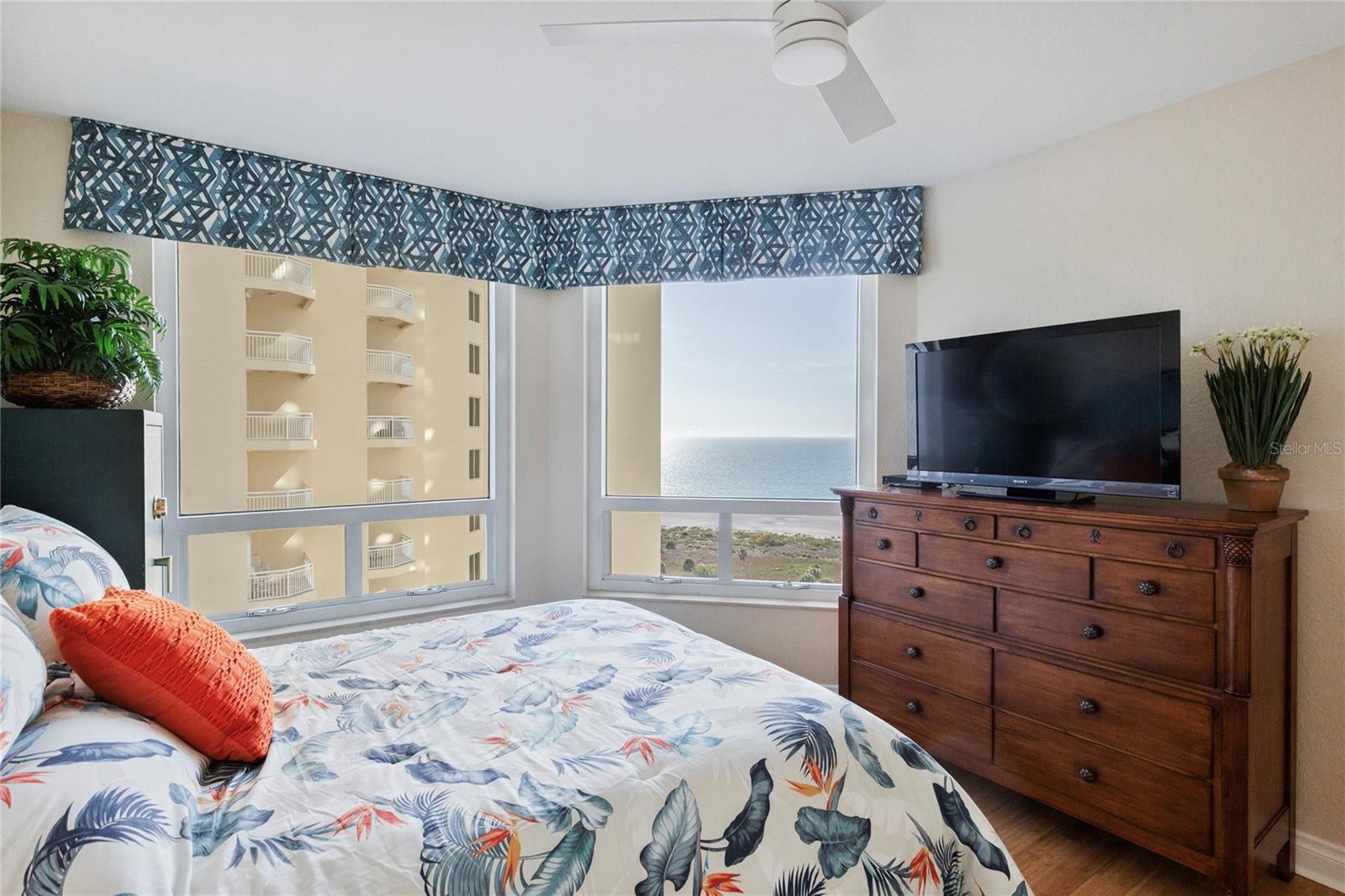 1180 GULF BLVD #1105, CLEARWATER, FL, 33767