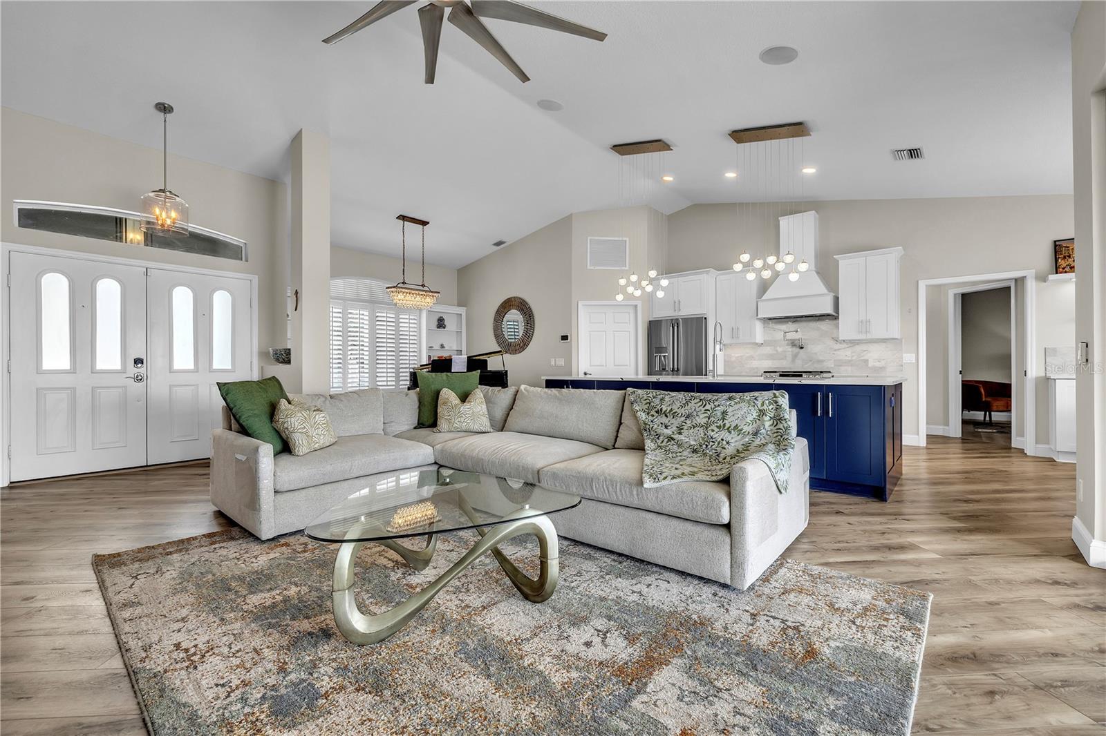 3708 PEACE RIVER DR, PUNTA GORDA, FL, 33983