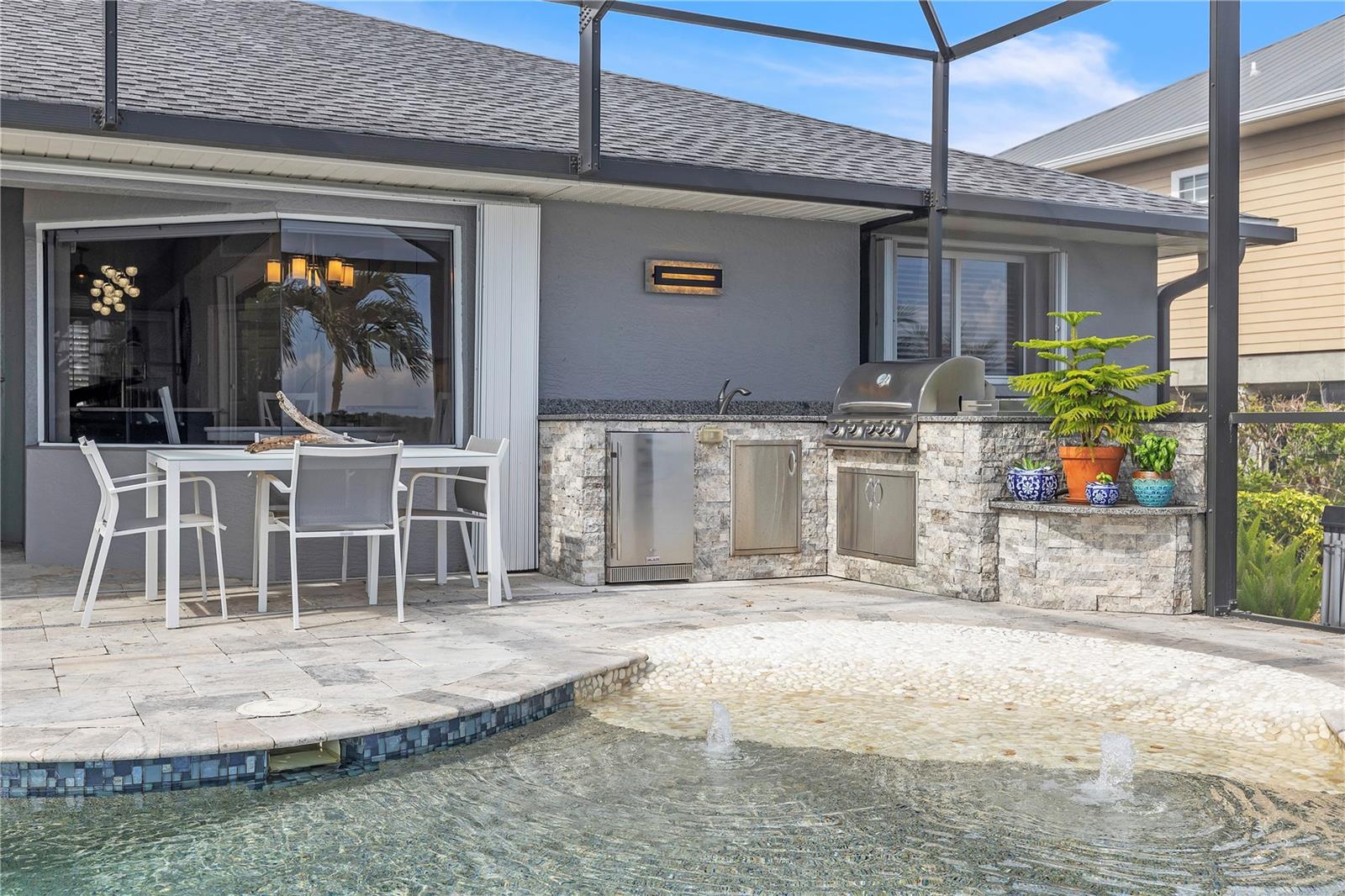 3708 PEACE RIVER DR, PUNTA GORDA, FL, 33983