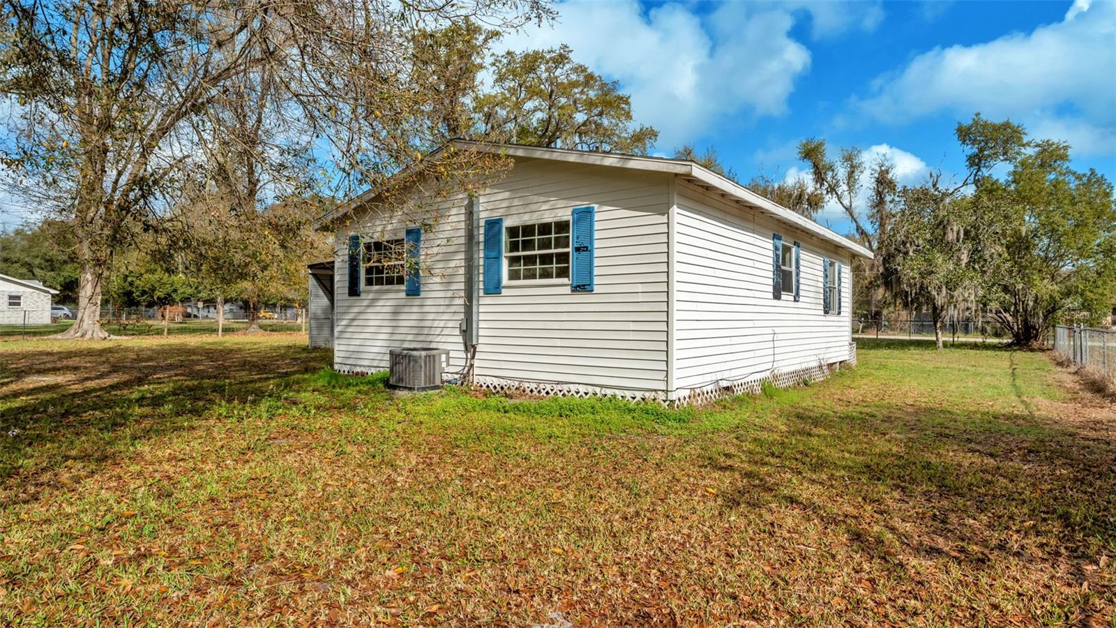 7619 & 7615 CHASE RD, LAKELAND, FL, 33810
