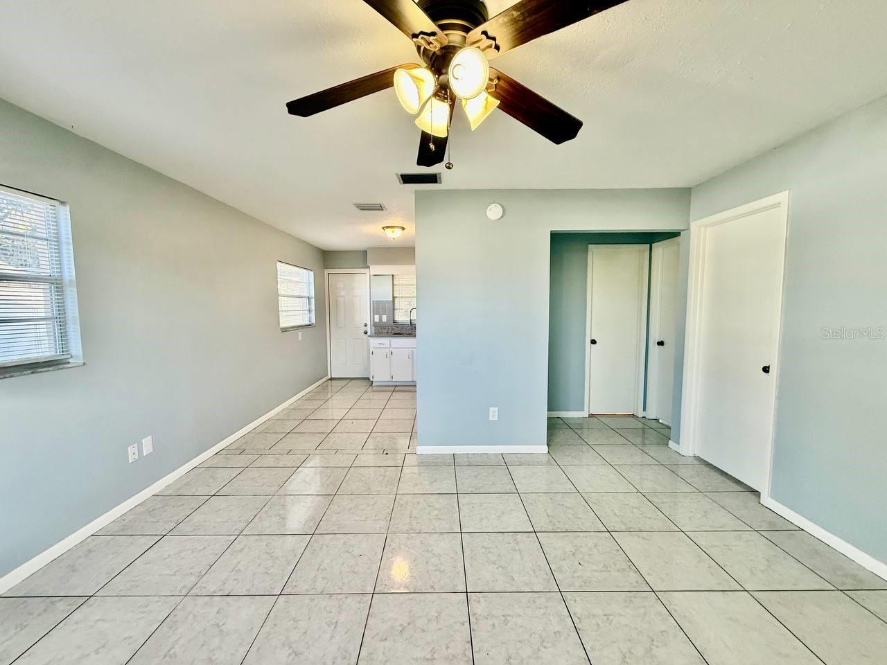 10812 HANNAWAY DR #B, RIVERVIEW, FL, 33578