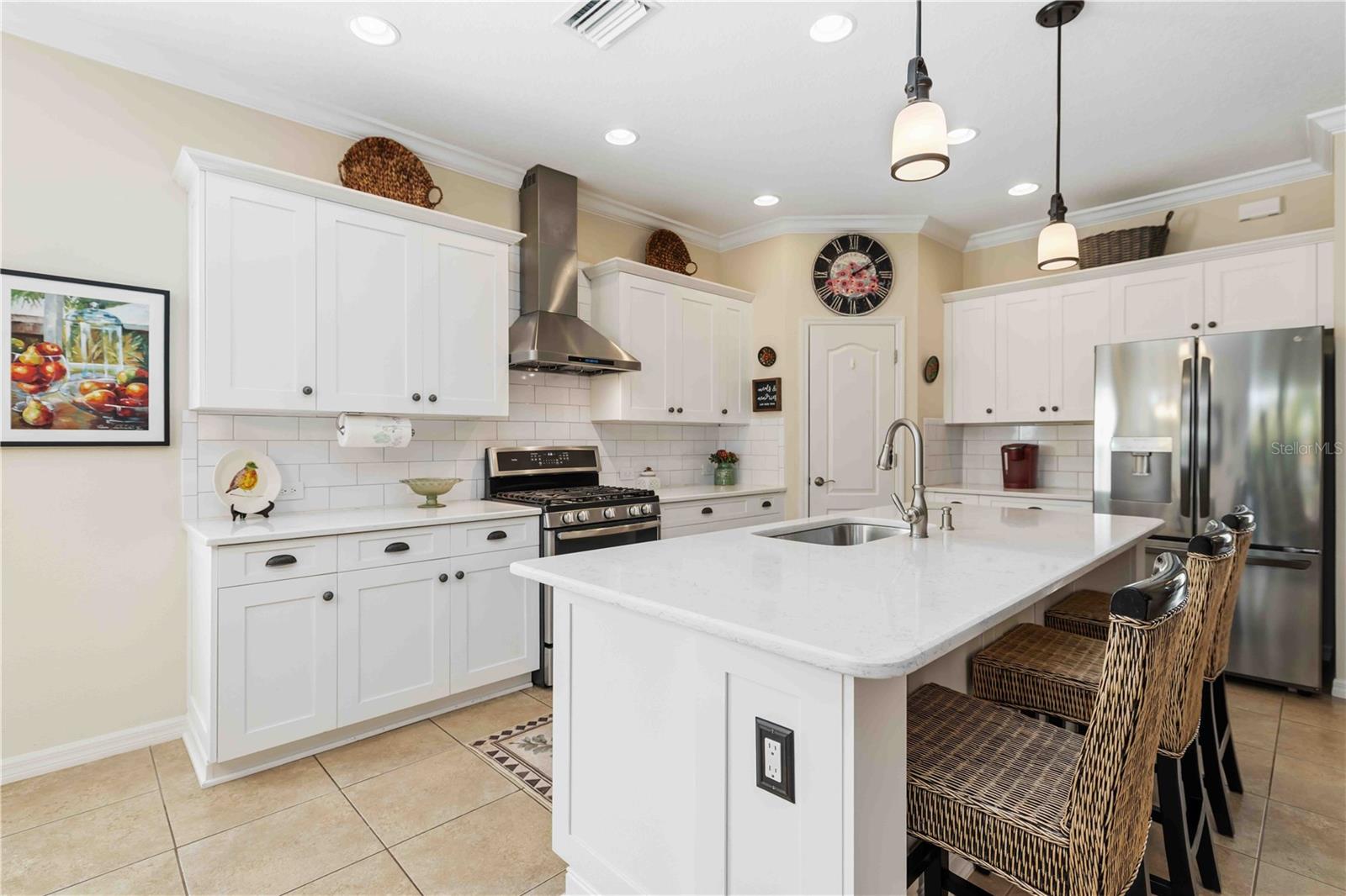 10933 BLUE MAGNOLIA LN, PARRISH, FL, 34219