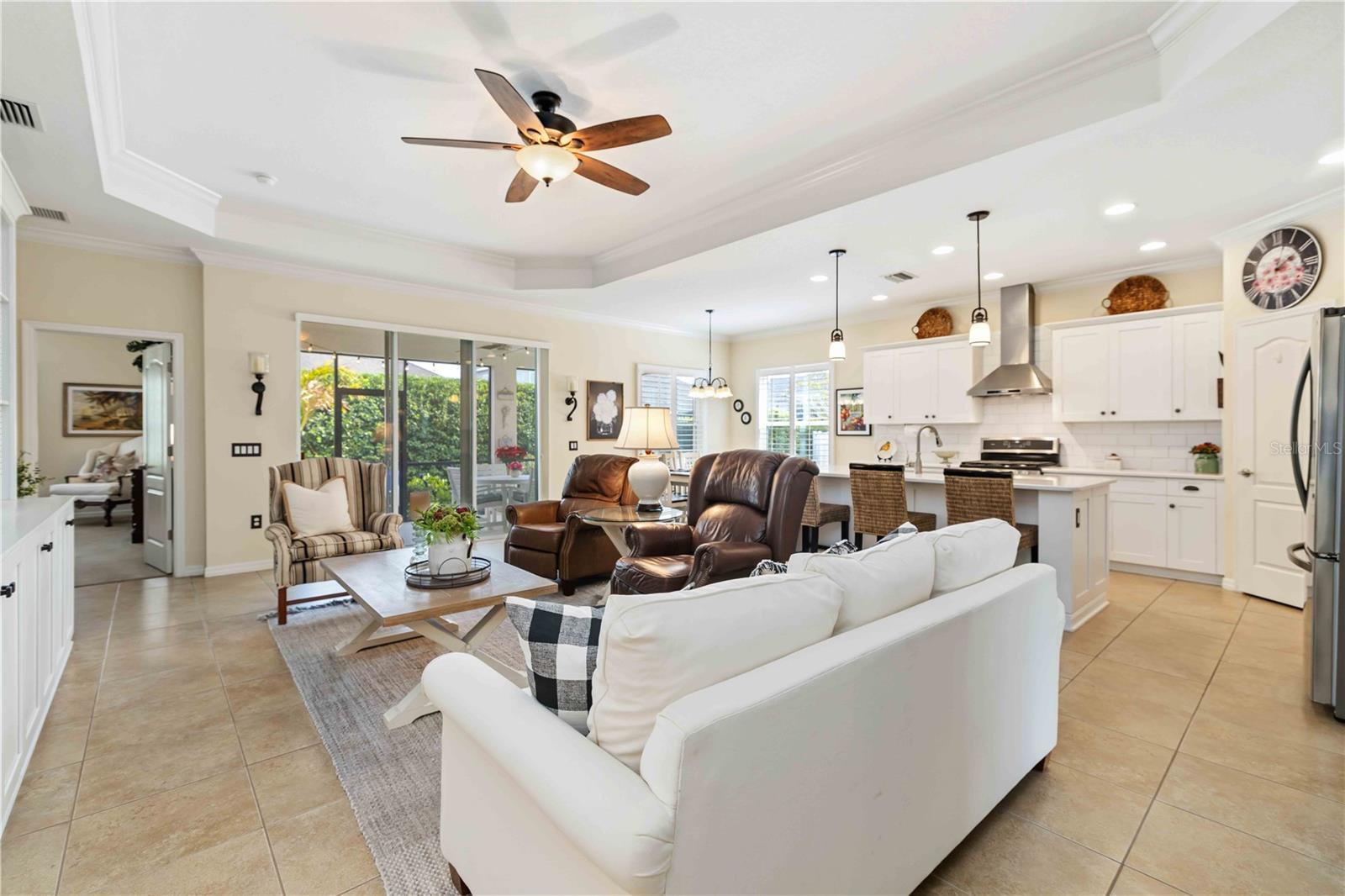 10933 BLUE MAGNOLIA LN, PARRISH, FL, 34219