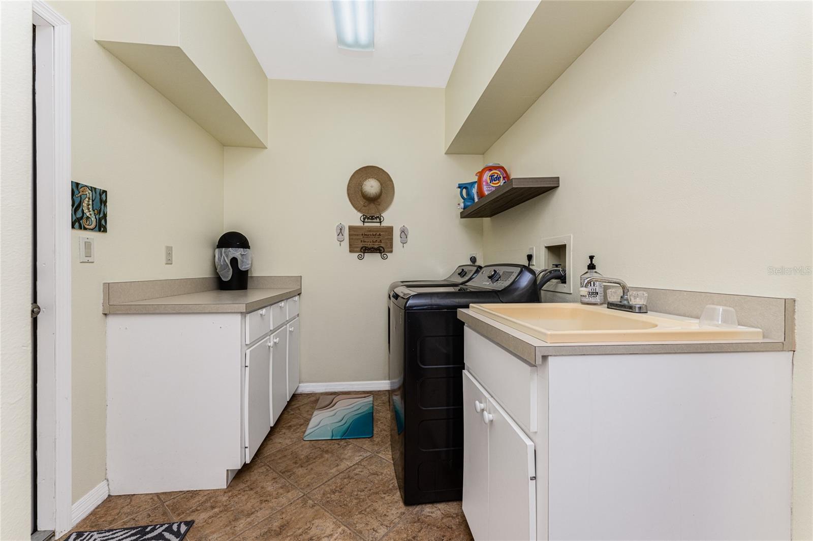 373 EDEN DR, ENGLEWOOD, FL, 34223