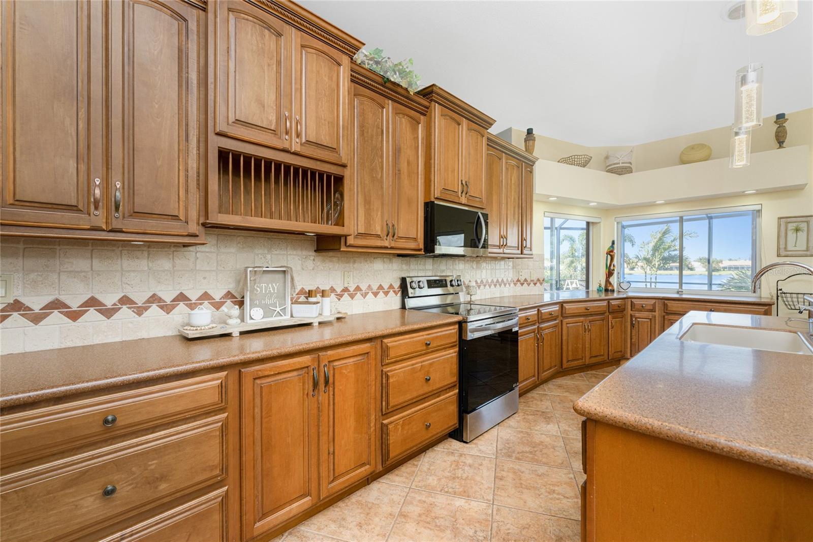 373 EDEN DR, ENGLEWOOD, FL, 34223