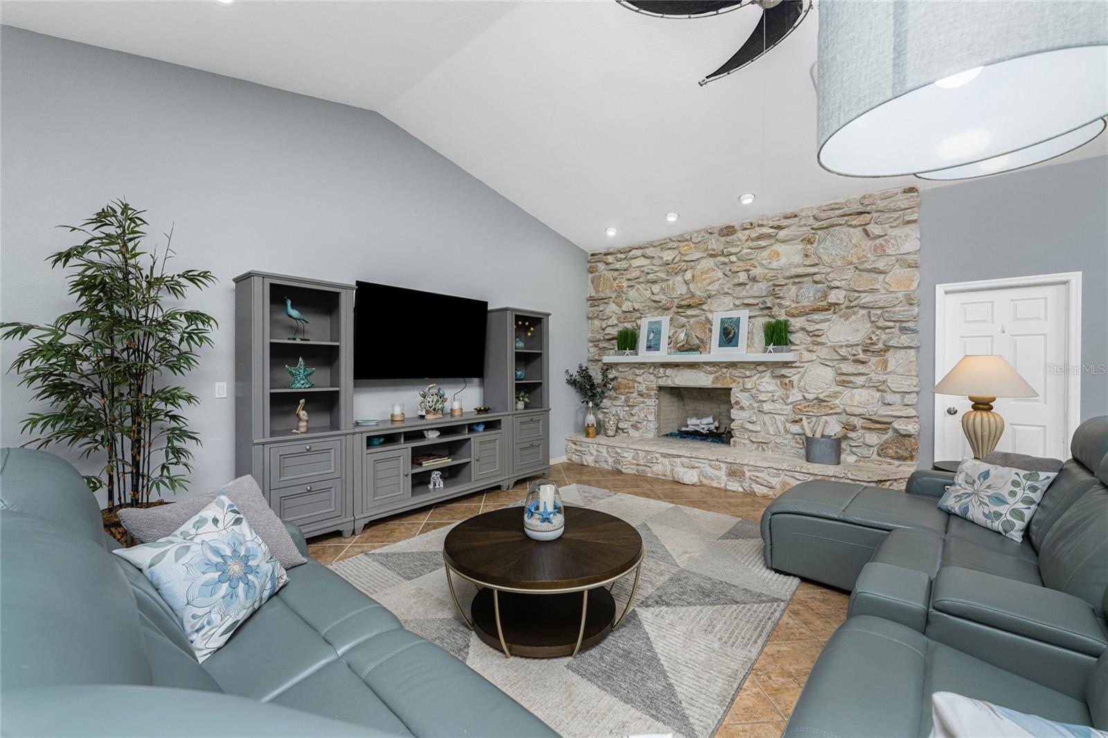 373 EDEN DR, ENGLEWOOD, FL, 34223