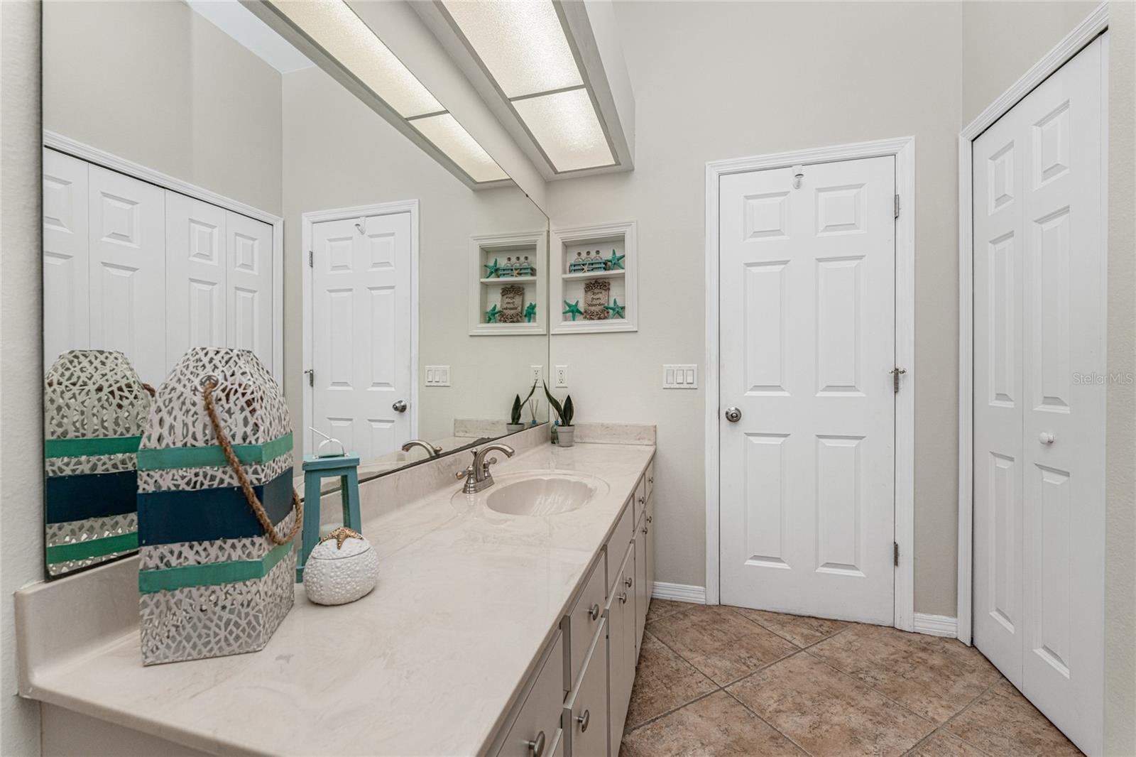 373 EDEN DR, ENGLEWOOD, FL, 34223