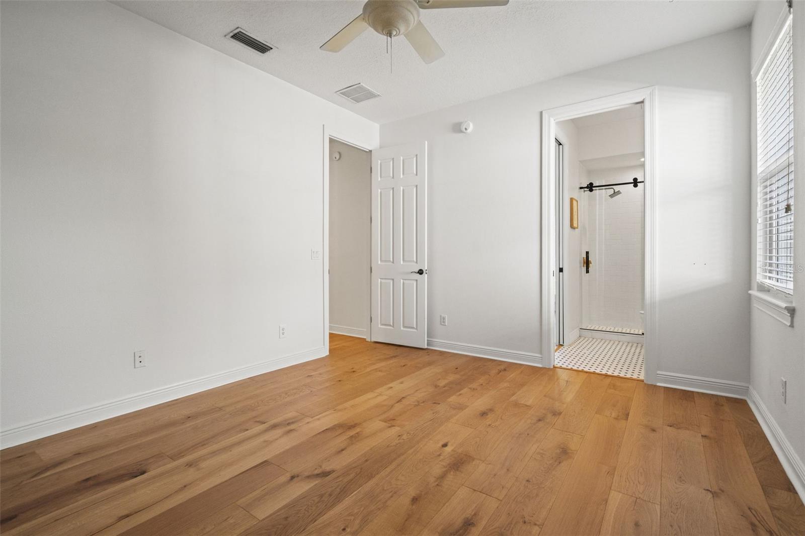 3504 W BARCELONA ST, TAMPA, FL, 33629