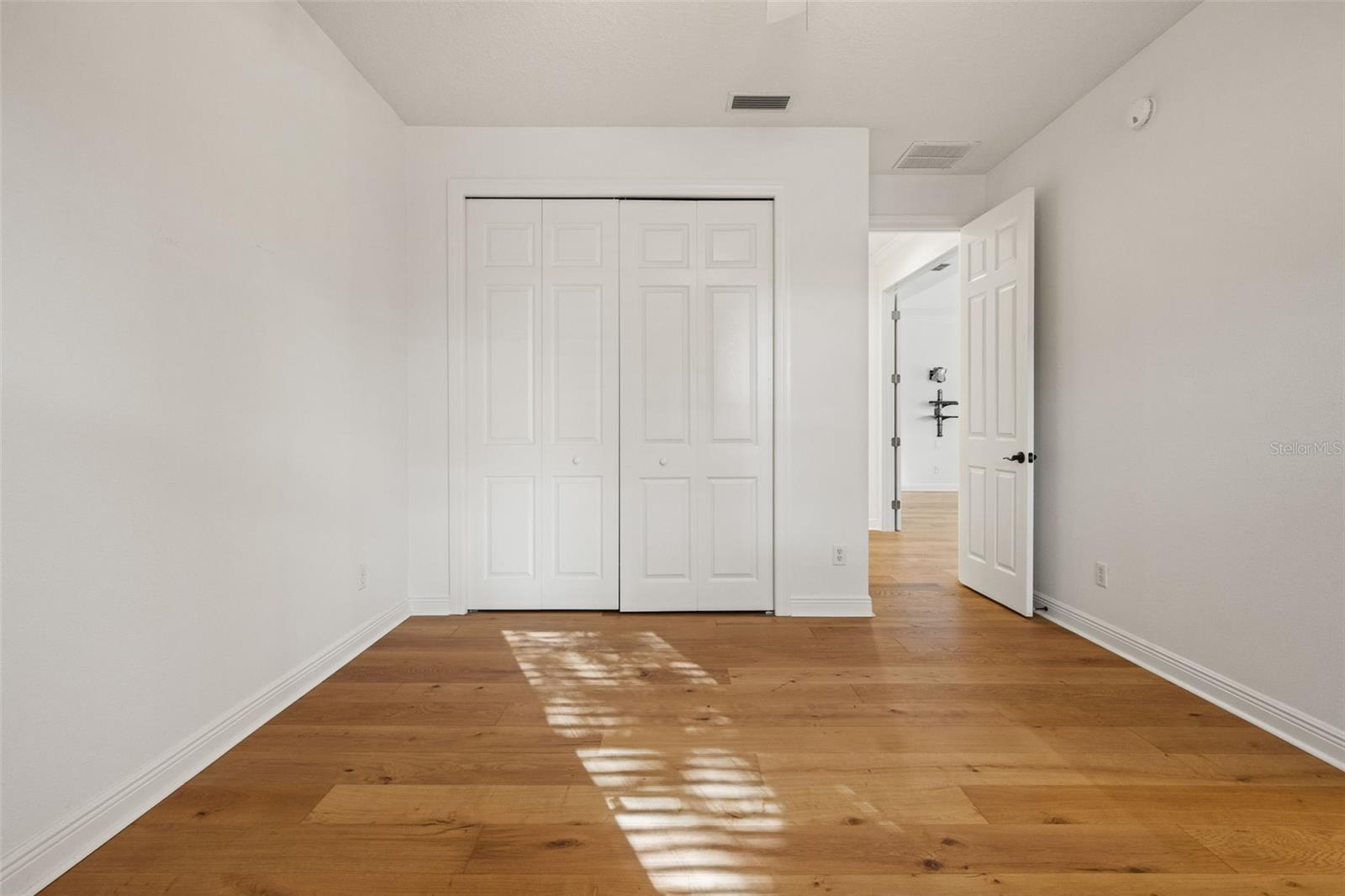 3504 W BARCELONA ST, TAMPA, FL, 33629