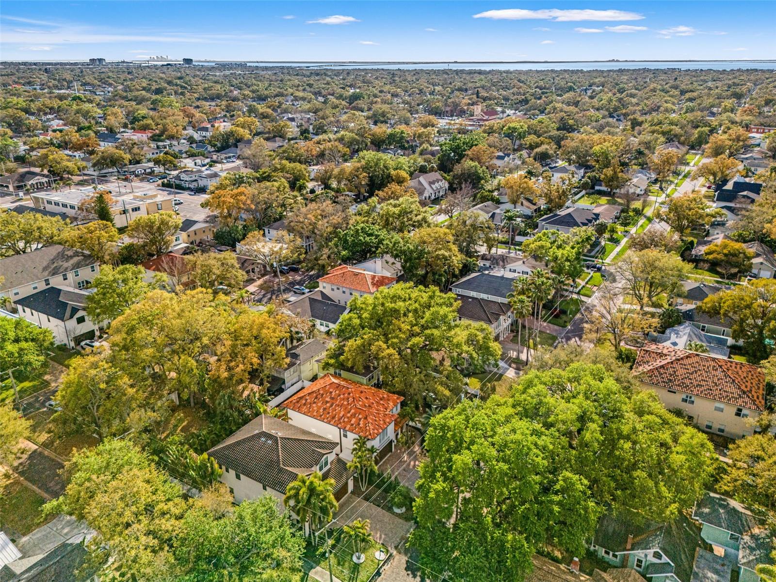 3504 W BARCELONA ST, TAMPA, FL, 33629