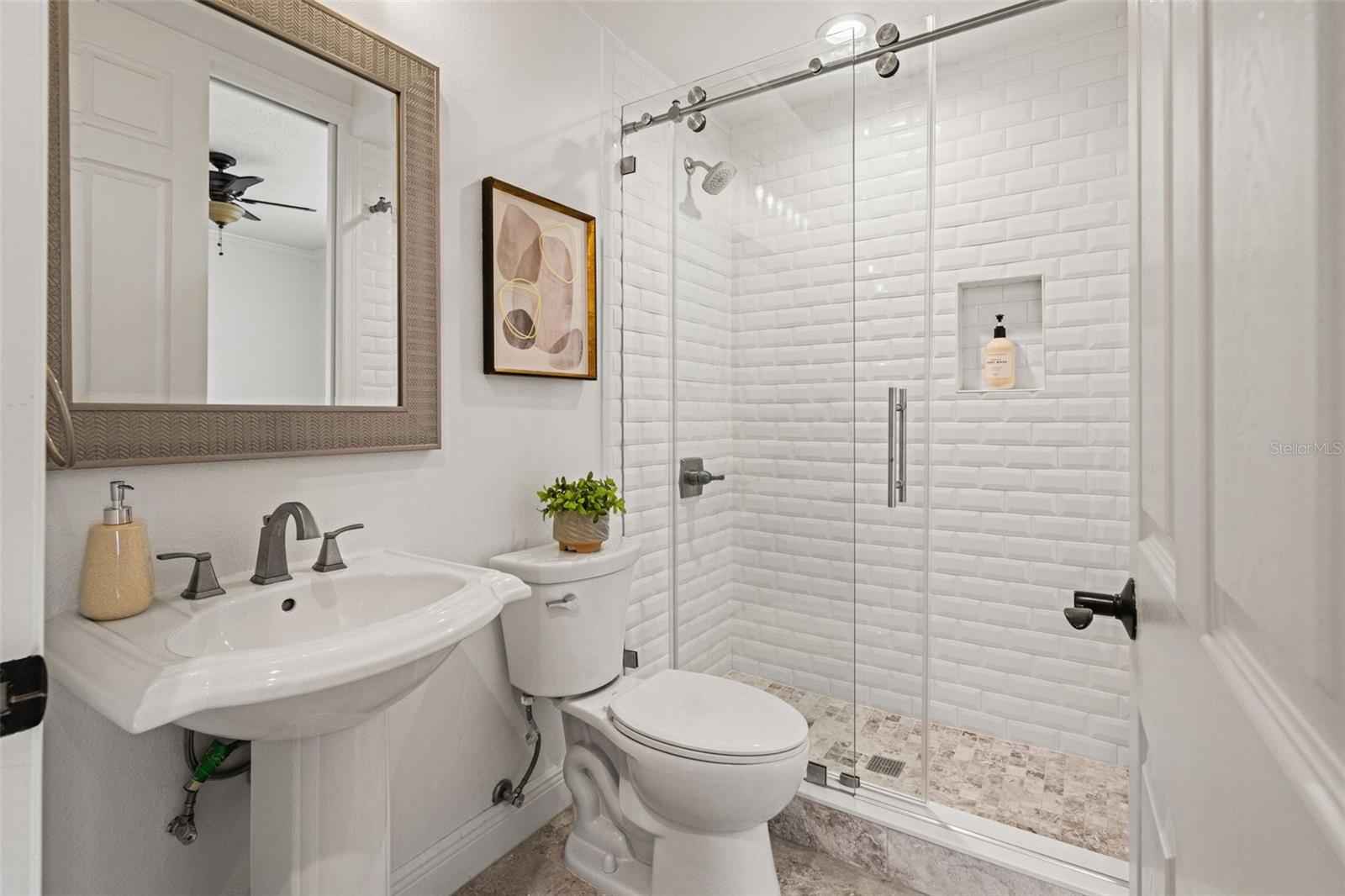 3504 W BARCELONA ST, TAMPA, FL, 33629