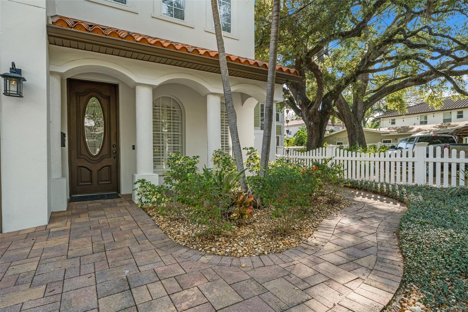 3504 W BARCELONA ST, TAMPA, FL, 33629