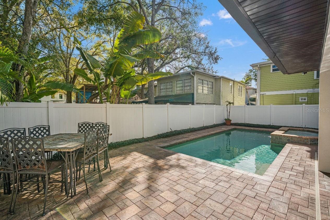 3504 W BARCELONA ST, TAMPA, FL, 33629