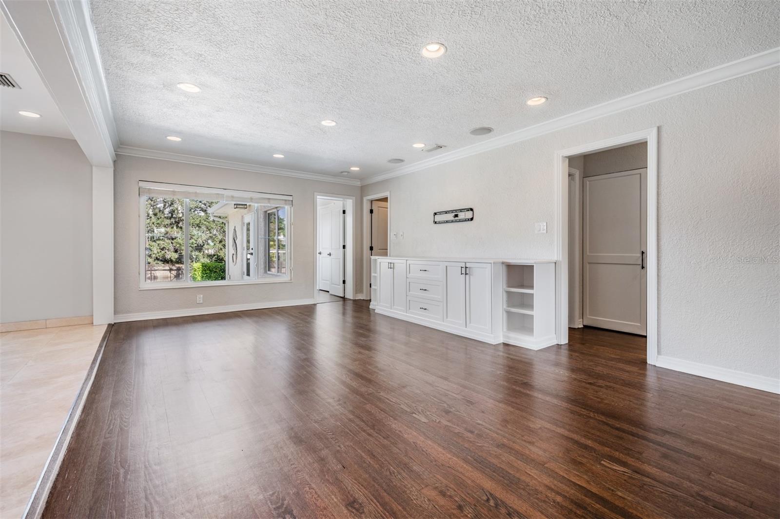 640 GENEVA PL, TAMPA, FL, 33606