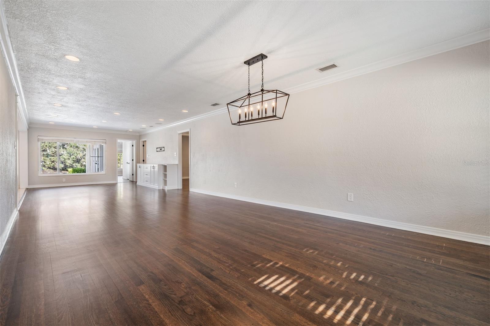 640 GENEVA PL, TAMPA, FL, 33606