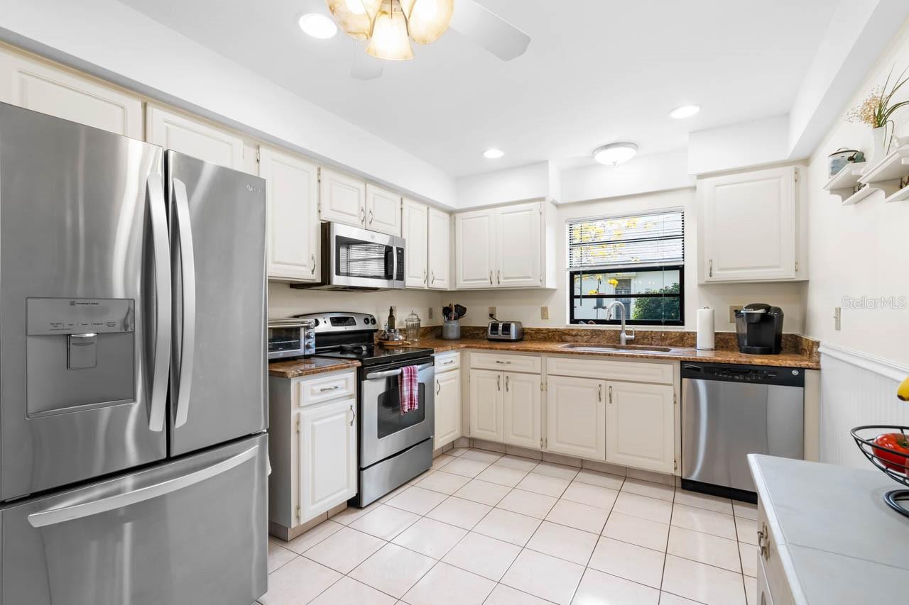 1415 LANGLEY DR, SUN CITY CENTER, FL, 33573