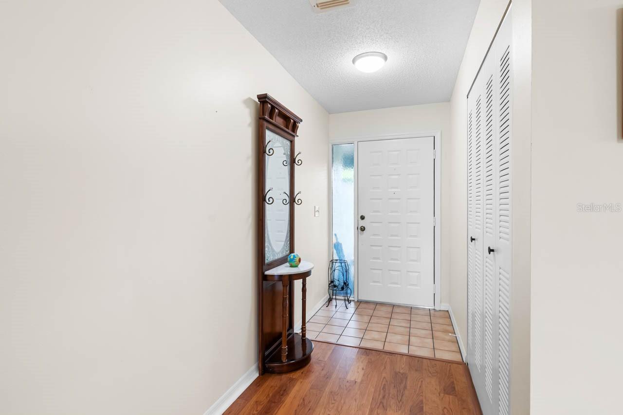 1415 LANGLEY DR, SUN CITY CENTER, FL, 33573