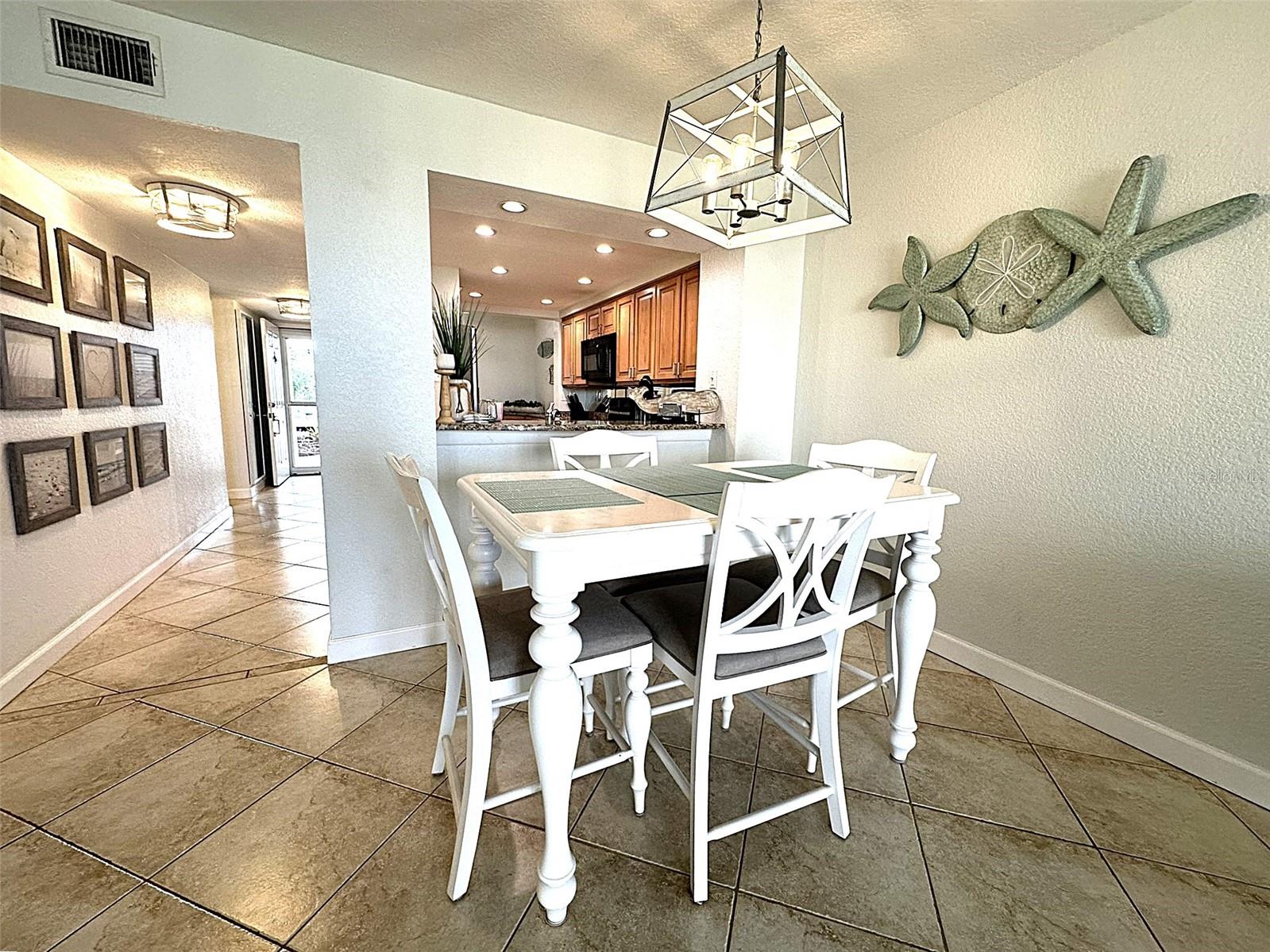 6081 BAHIA DEL MAR CIR #154, ST PETERSBURG, FL, 33715