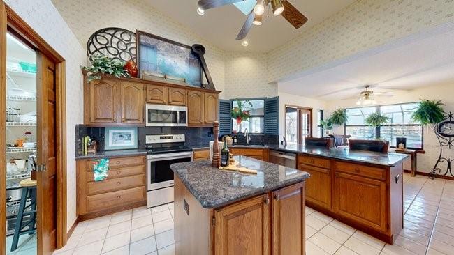 16 CRANDELL CT, PALM COAST, FL, 32137