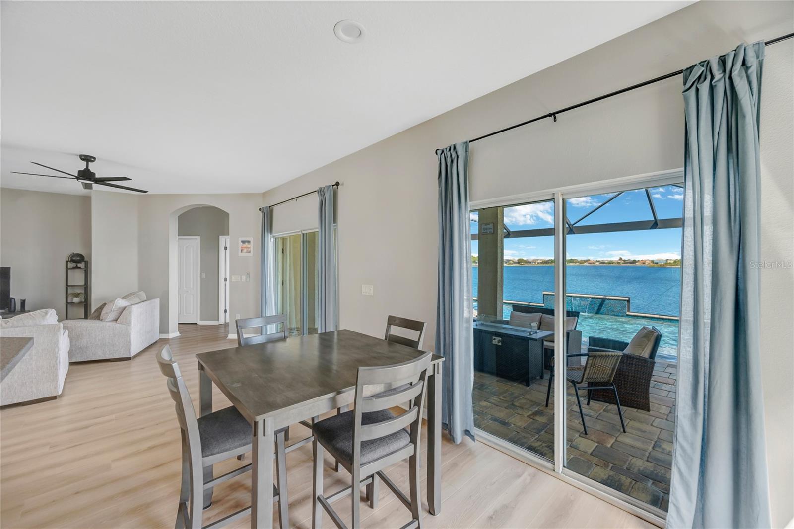 1834 MIRA LAGO CIR, RUSKIN, FL, 33570