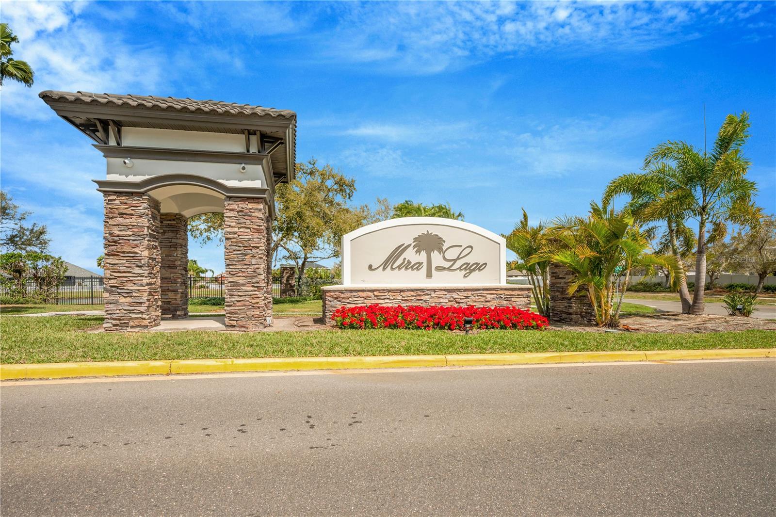 1834 MIRA LAGO CIR, RUSKIN, FL, 33570