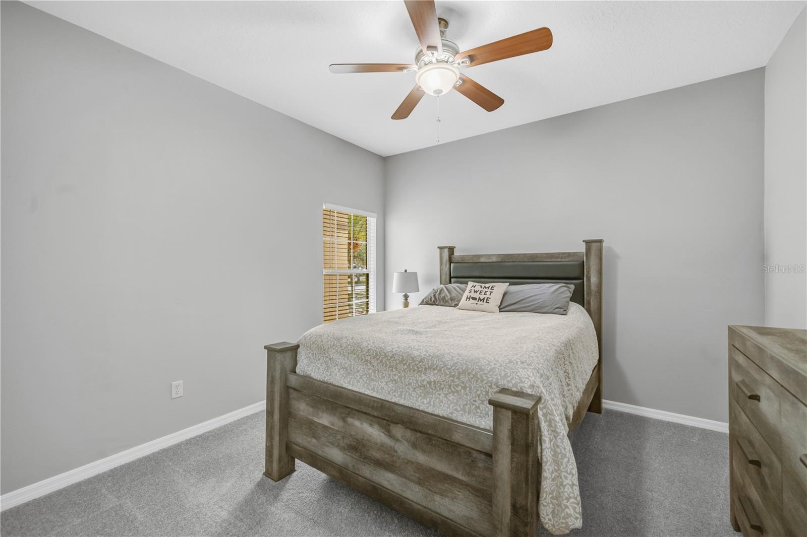 1834 MIRA LAGO CIR, RUSKIN, FL, 33570