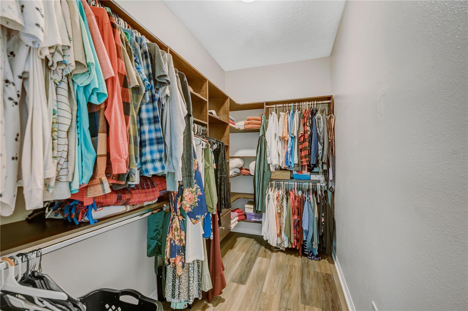 1834 MIRA LAGO CIR, RUSKIN, FL, 33570