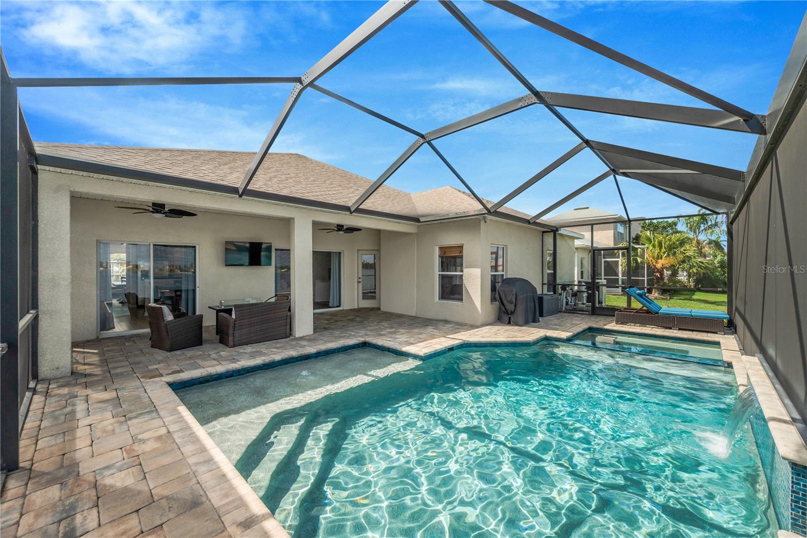 1834 MIRA LAGO CIR, RUSKIN, FL, 33570