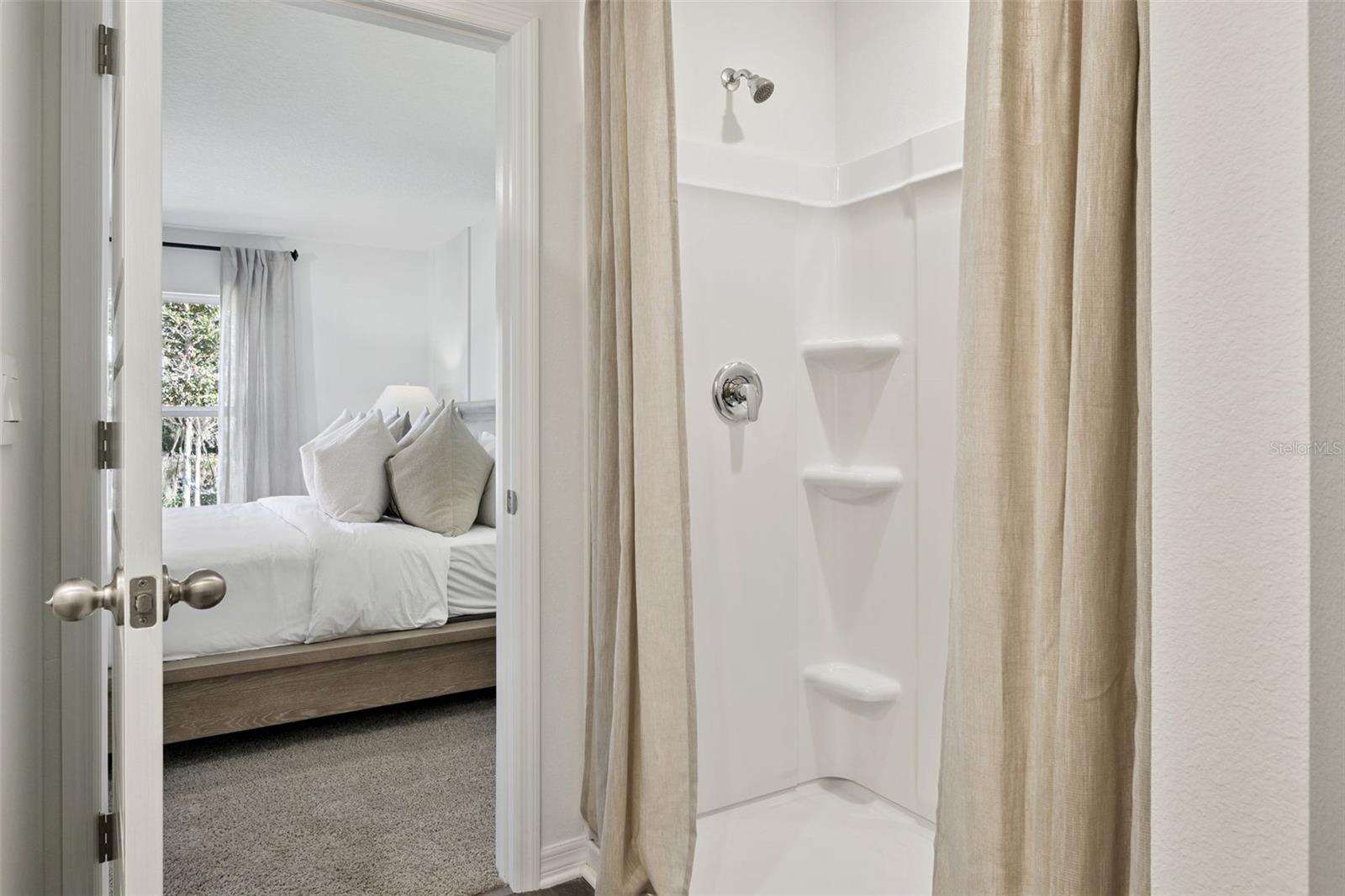 3435 NETTLE LOOP, TAVARES, FL, 32778