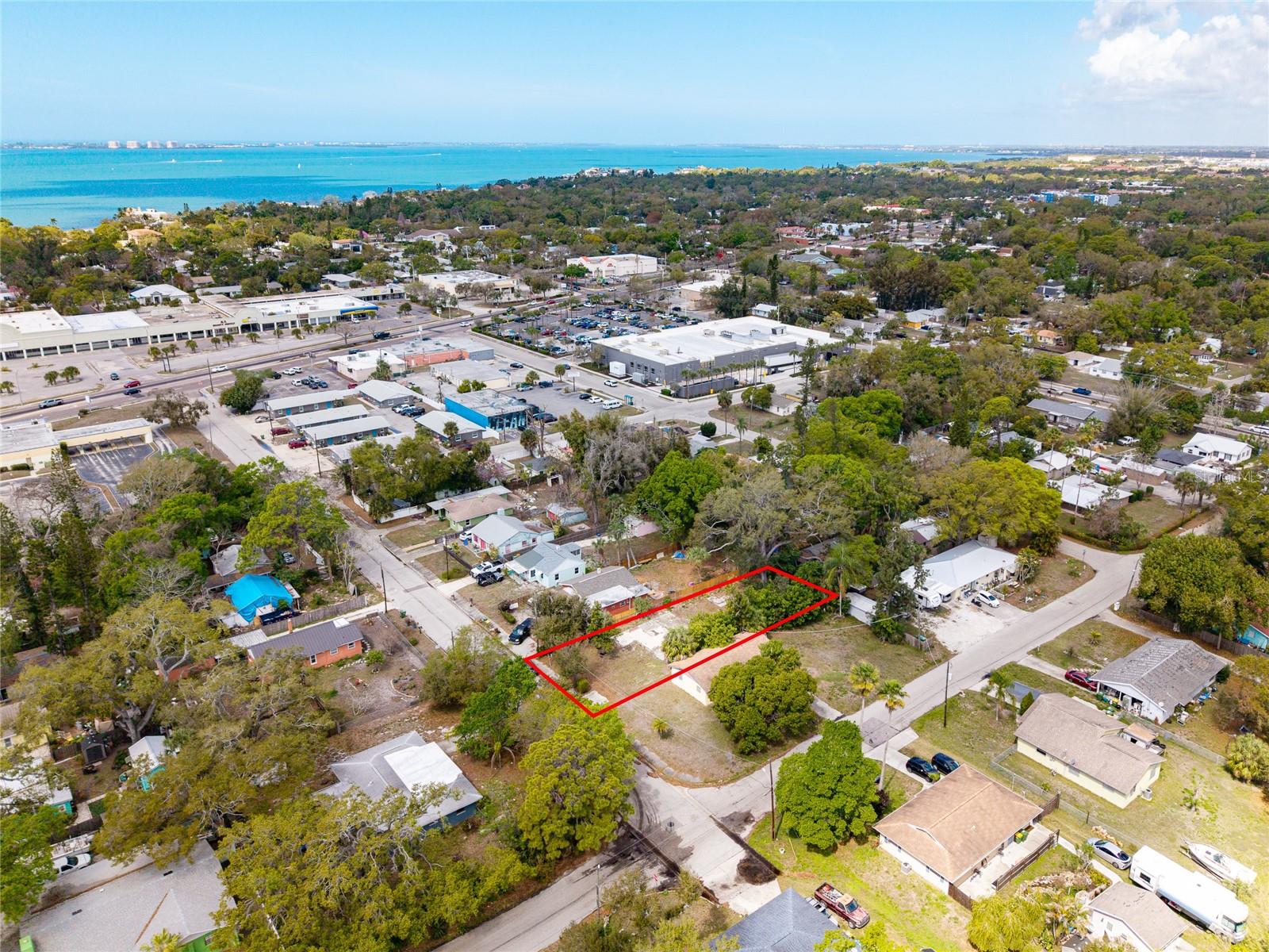 1107 PUTNAM DR, SARASOTA, FL, 34234