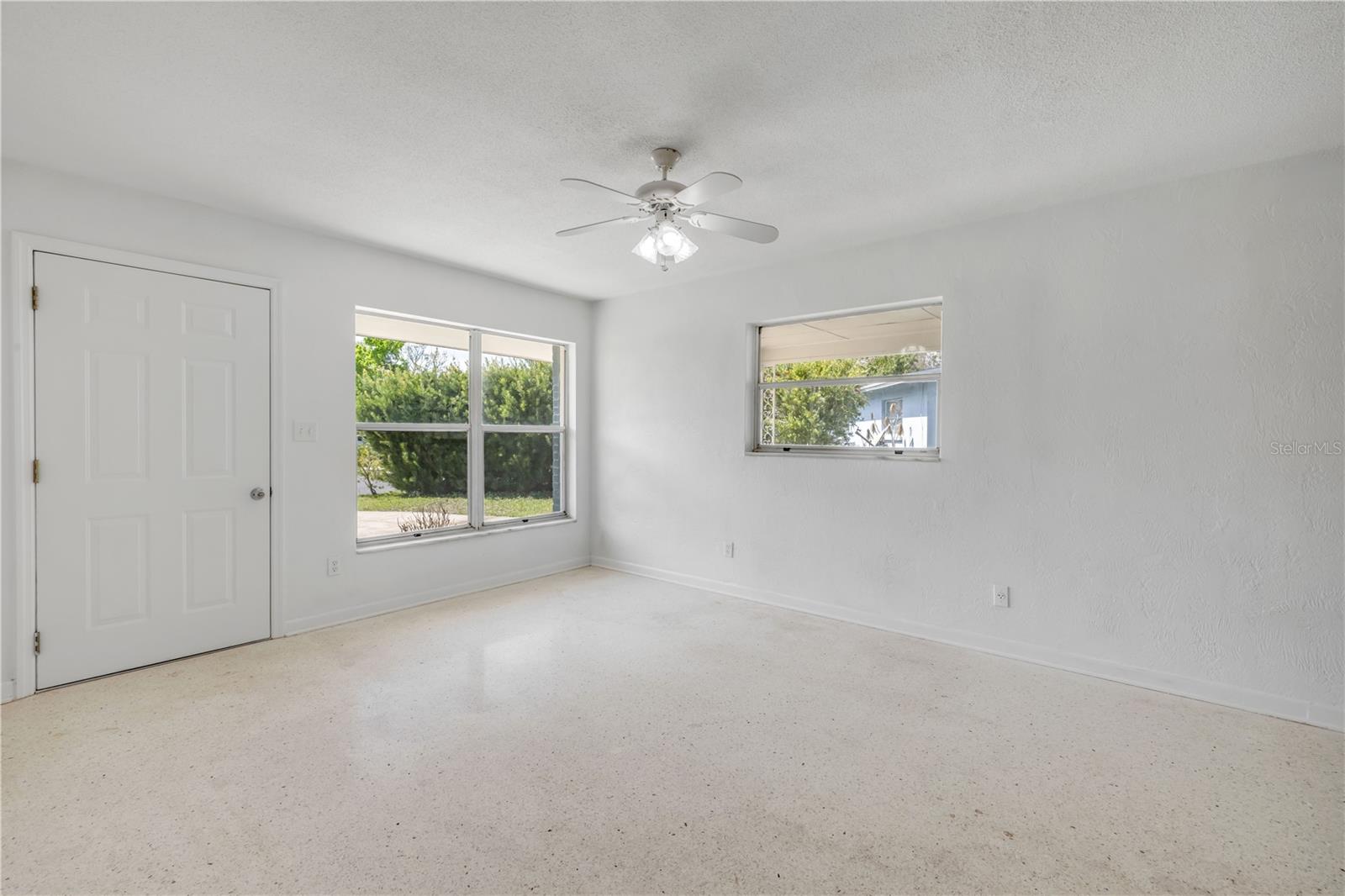 546 CAMBRIDGE CIR, SOUTH DAYTONA, FL, 32119