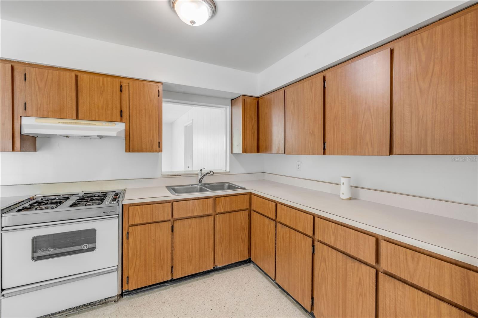 546 CAMBRIDGE CIR, SOUTH DAYTONA, FL, 32119