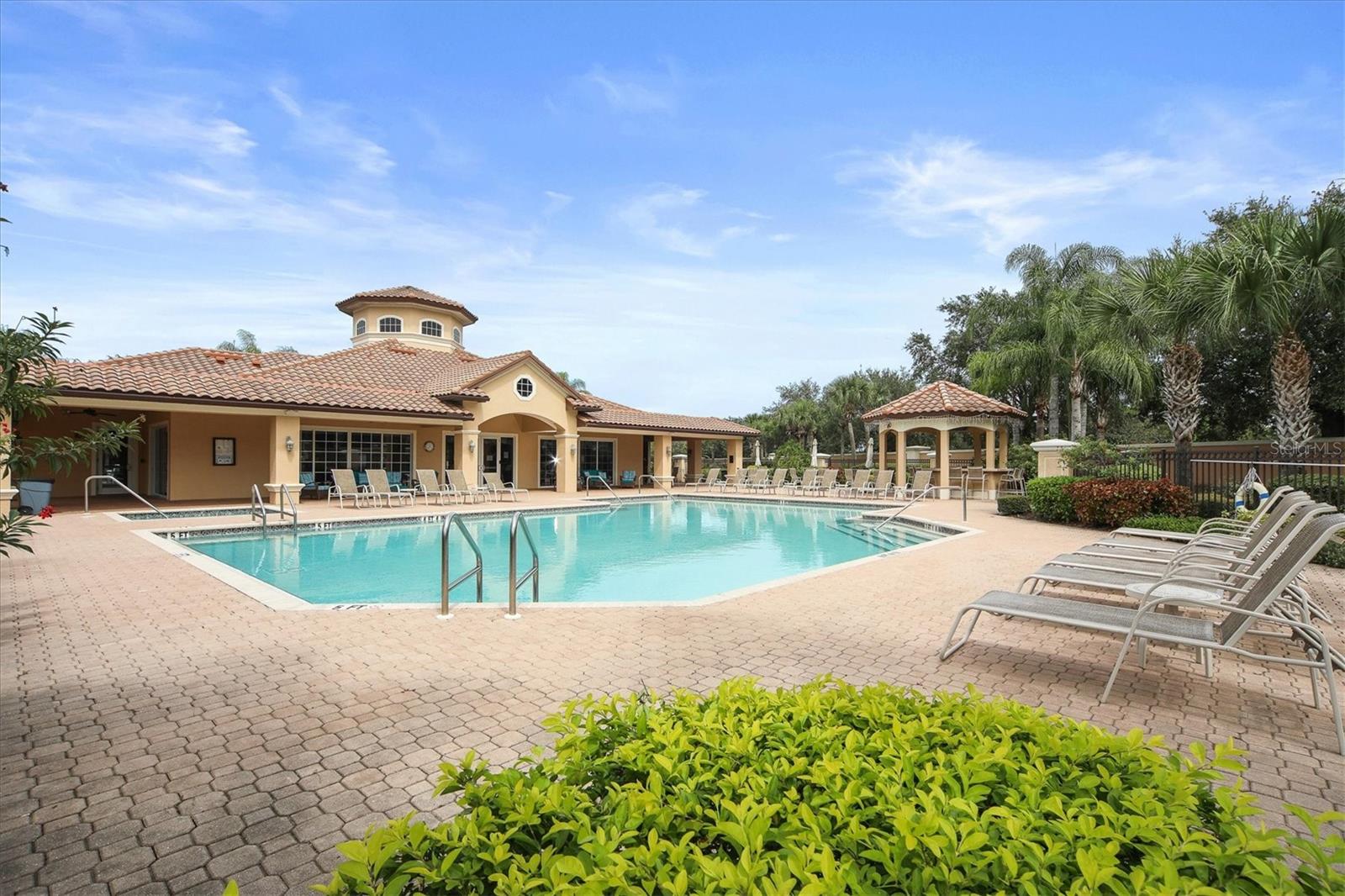 8411 MIRAMAR WAY #202, LAKEWOOD RANCH, FL, 34202