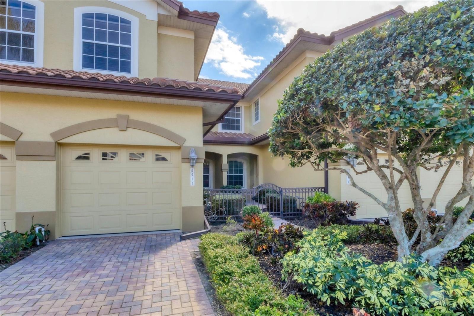 8411 MIRAMAR WAY #202, LAKEWOOD RANCH, FL, 34202