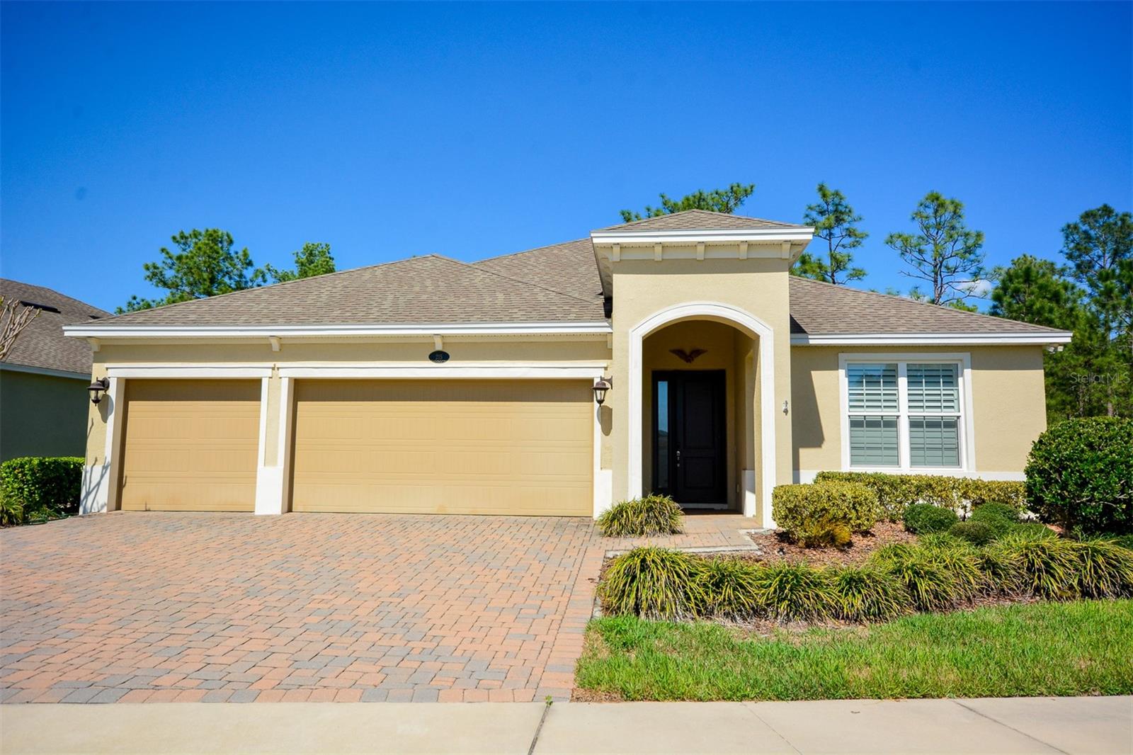 215 AVENHAM DR, DELAND, FL, 32724