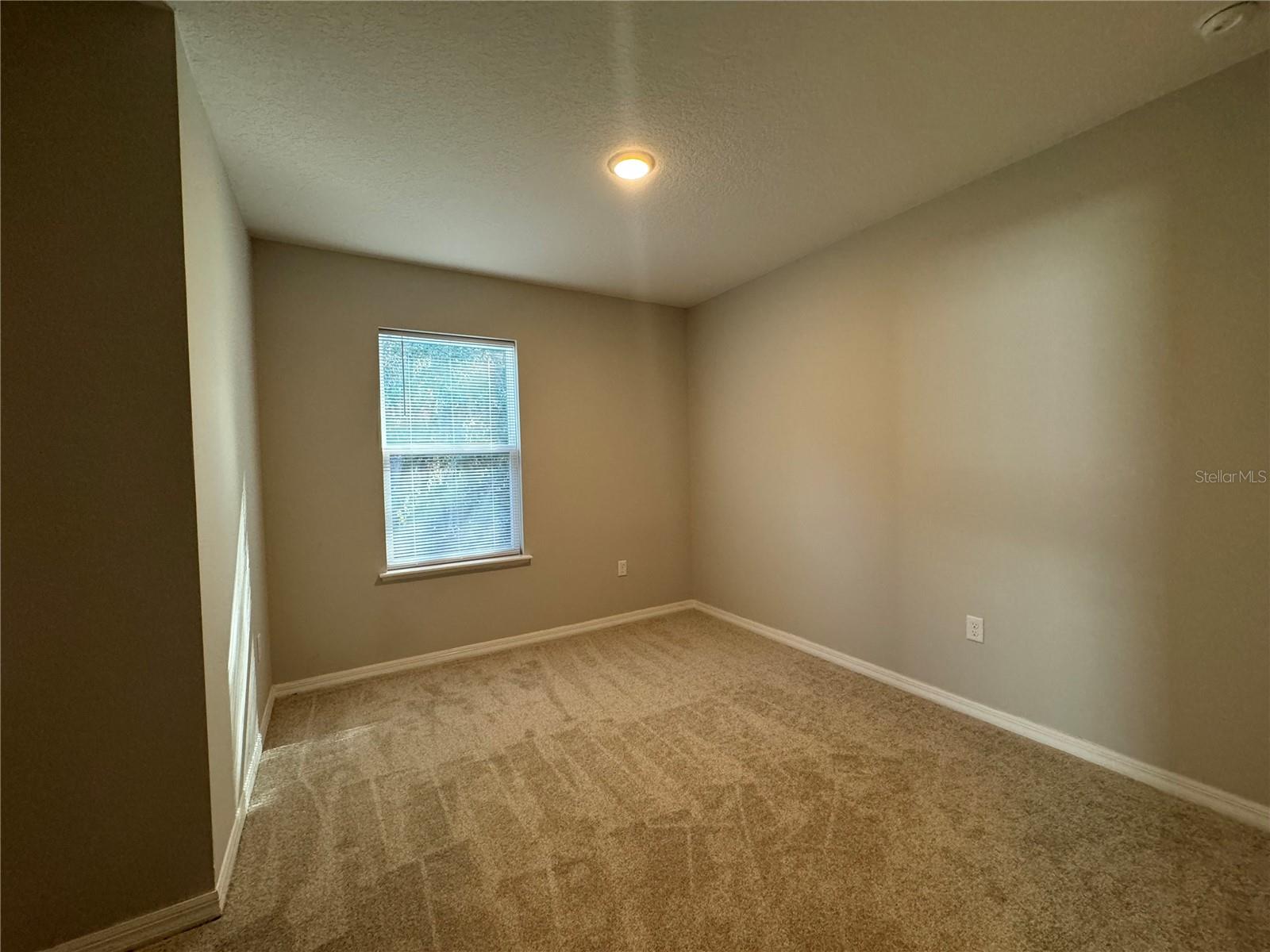 286 E FIESTA KEY LOOP, DELAND, FL, 32720