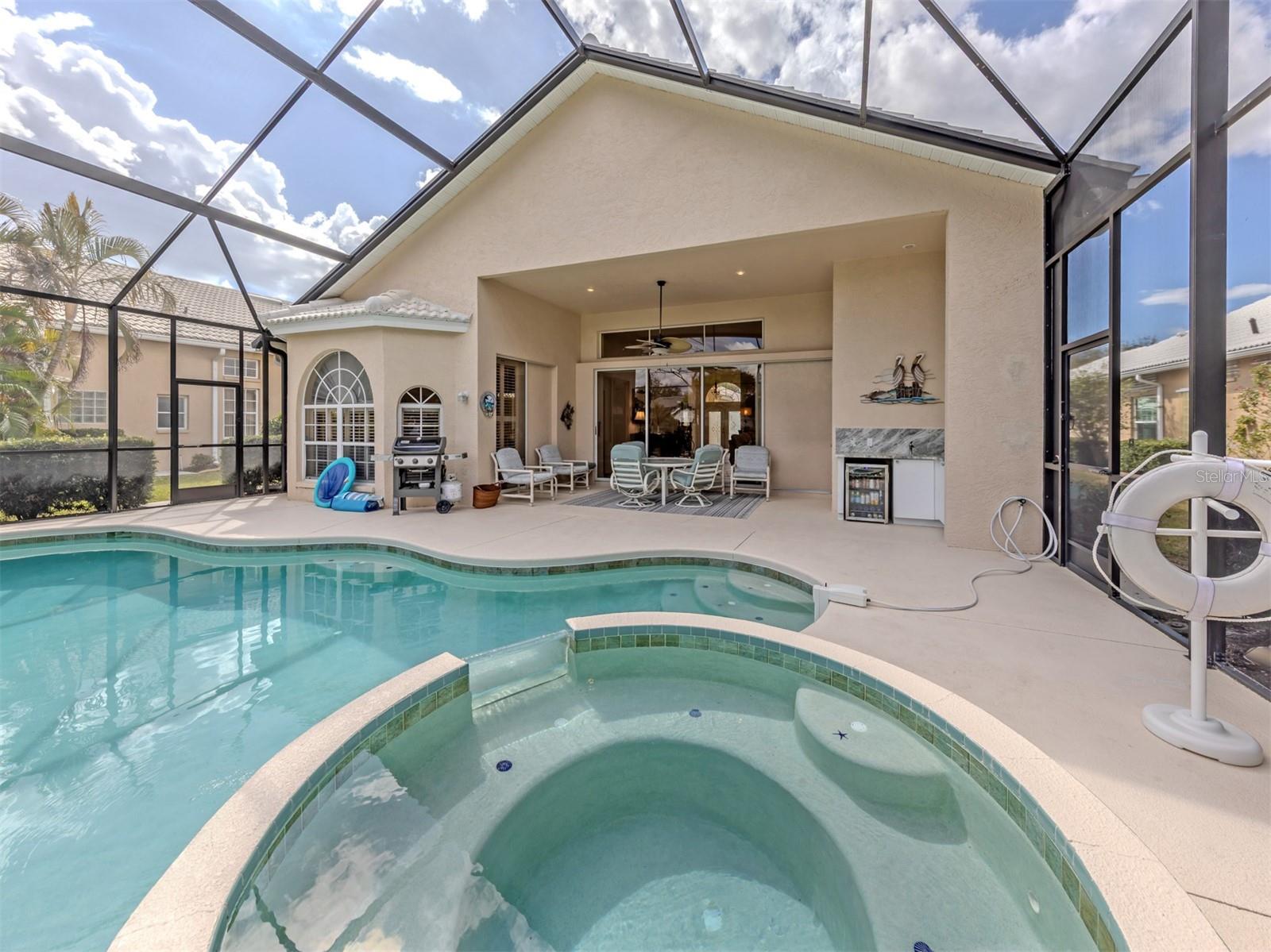 338 SAINT GEORGE CT #11, VENICE, FL, 34293