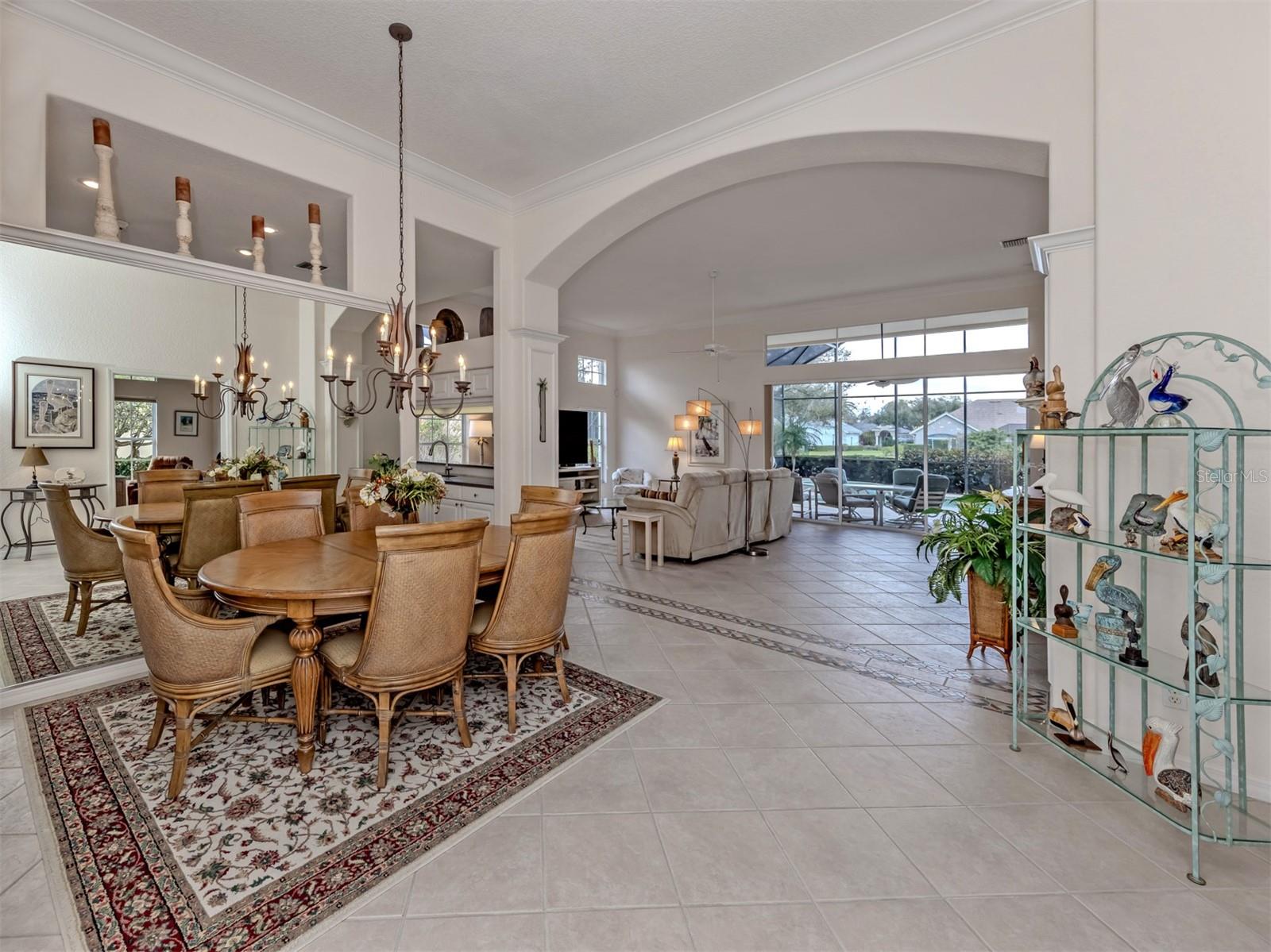 338 SAINT GEORGE CT #11, VENICE, FL, 34293