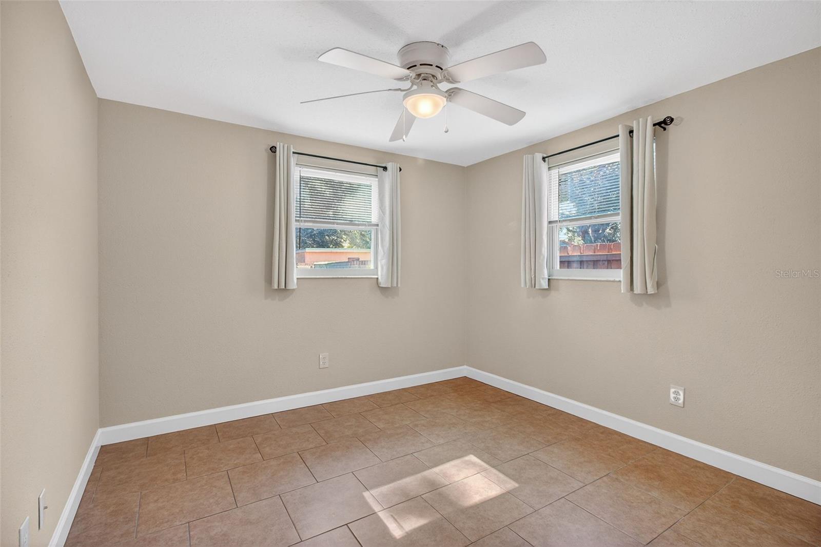 3118 PINE TREE AVE #B, LARGO, FL, 33771