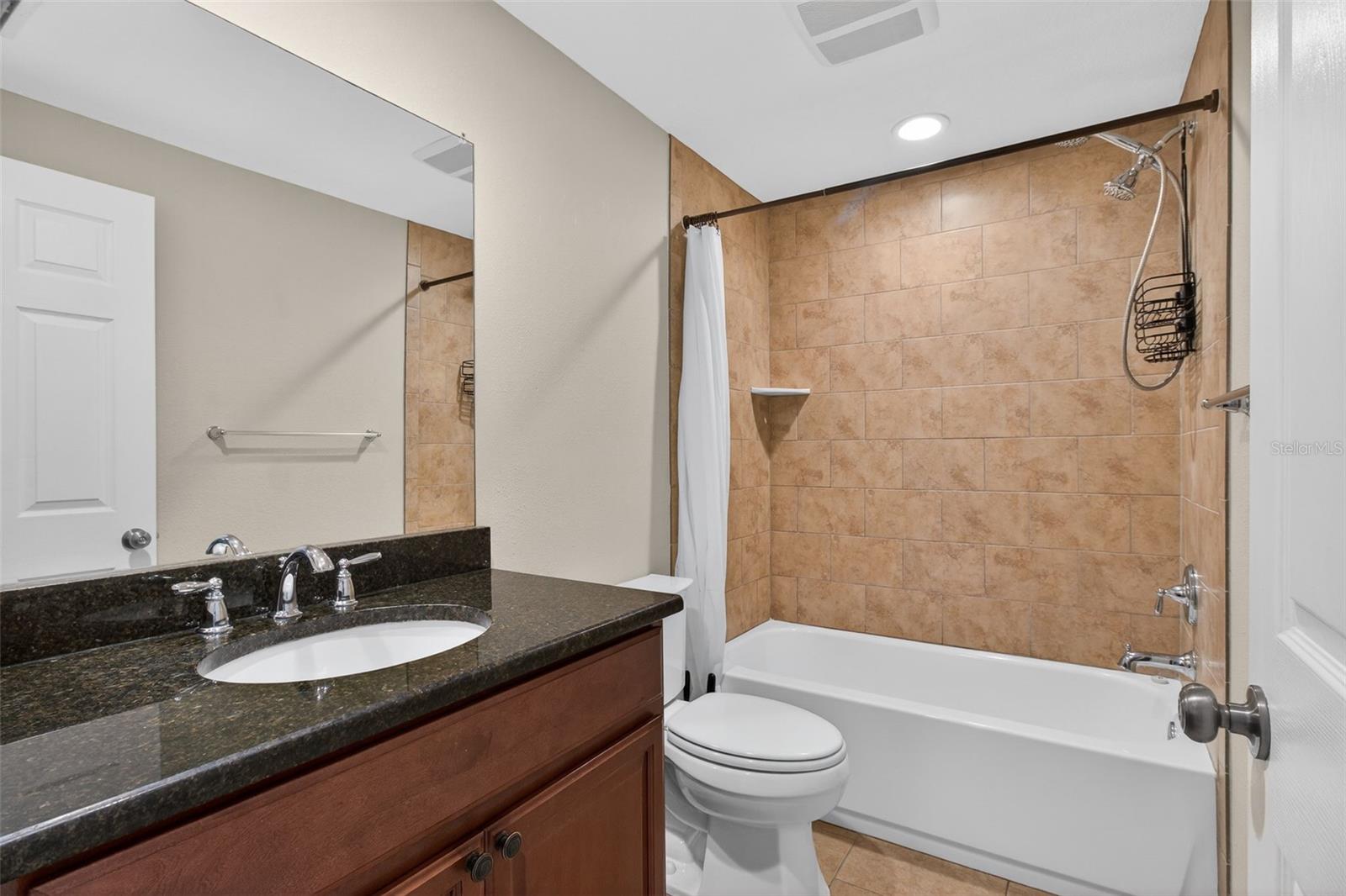 3118 PINE TREE AVE #B, LARGO, FL, 33771