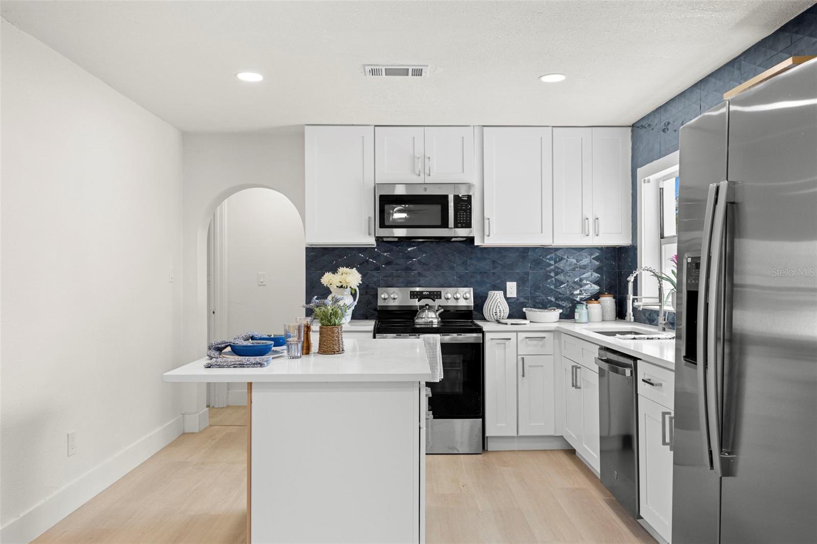 2221 TERRACE DR N, CLEARWATER, FL, 33765