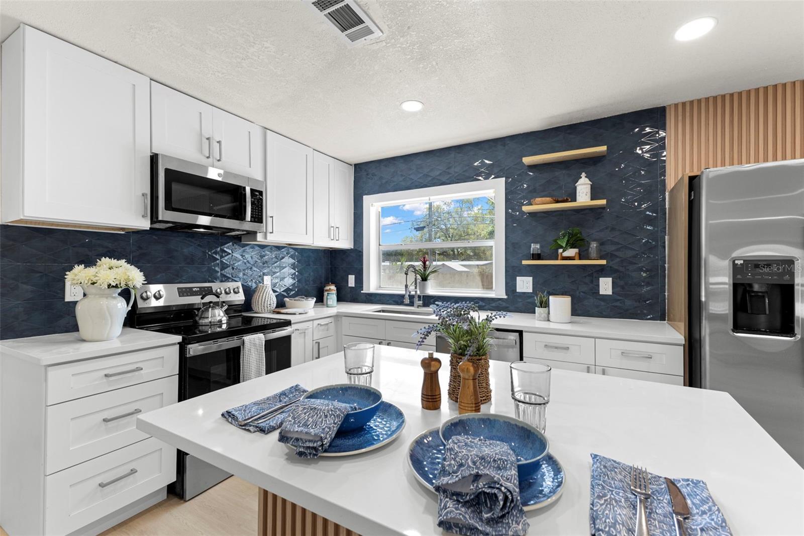 2221 TERRACE DR N, CLEARWATER, FL, 33765