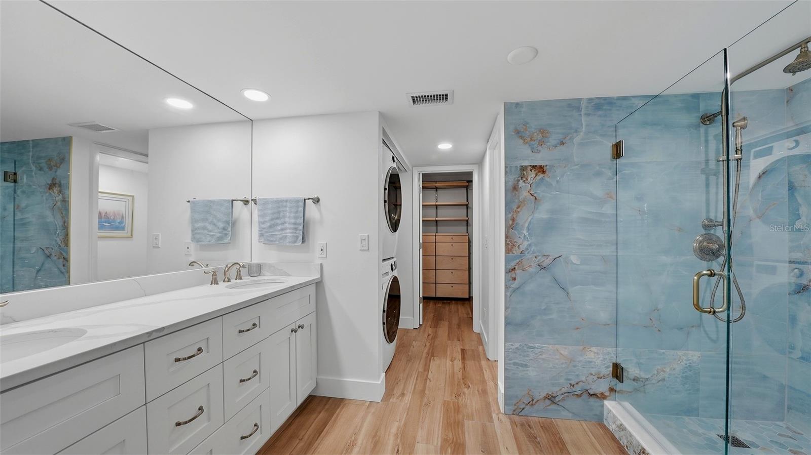 825 S OSPREY AVE #101, SARASOTA, FL, 34236