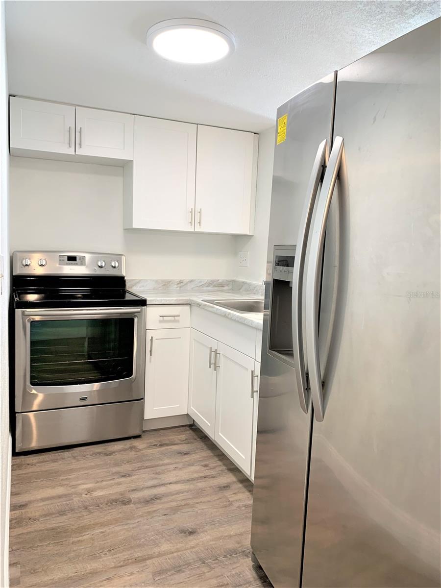 7150 E BANK DR #101, TAMPA, FL, 33617